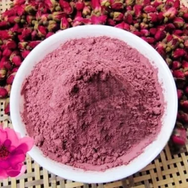The Allure of Rose Petal Powder in Beauty and Wellness